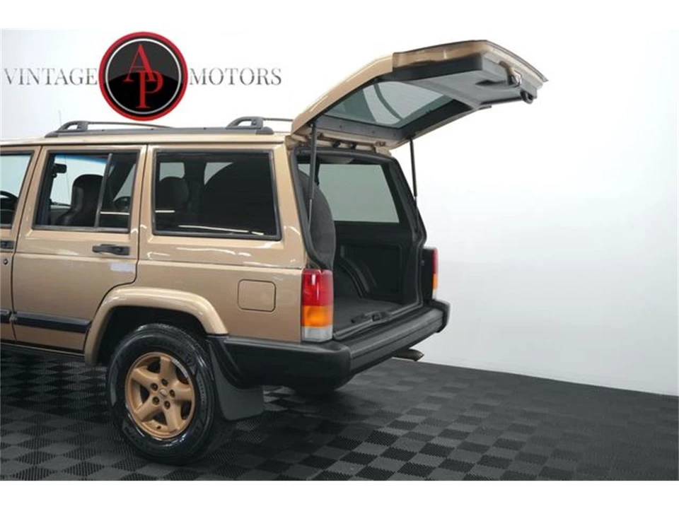 1999 Jeep XJ Cherokee - Image 15 of 31