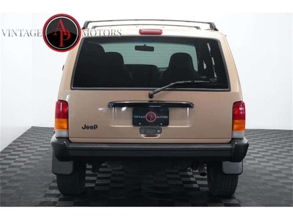 1999 Jeep XJ Cherokee - Image 23 of 31