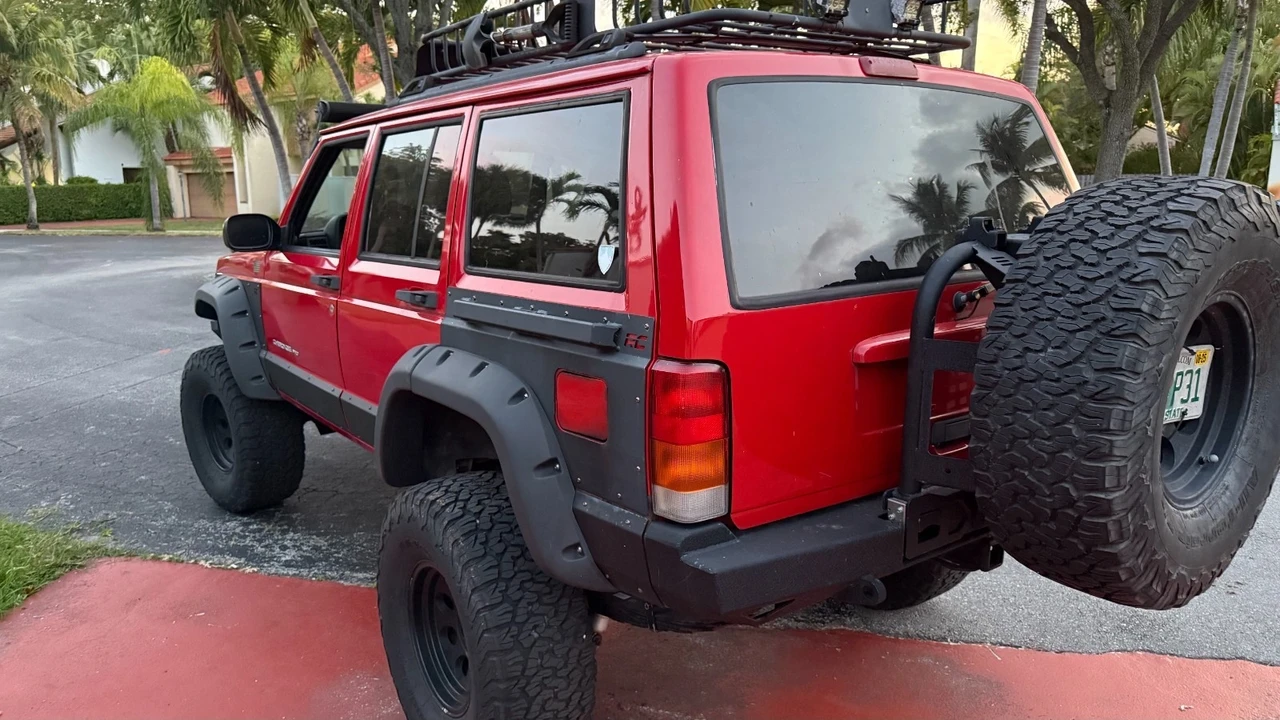 1999 Jeep XJ Cherokee - Image 8 of 12