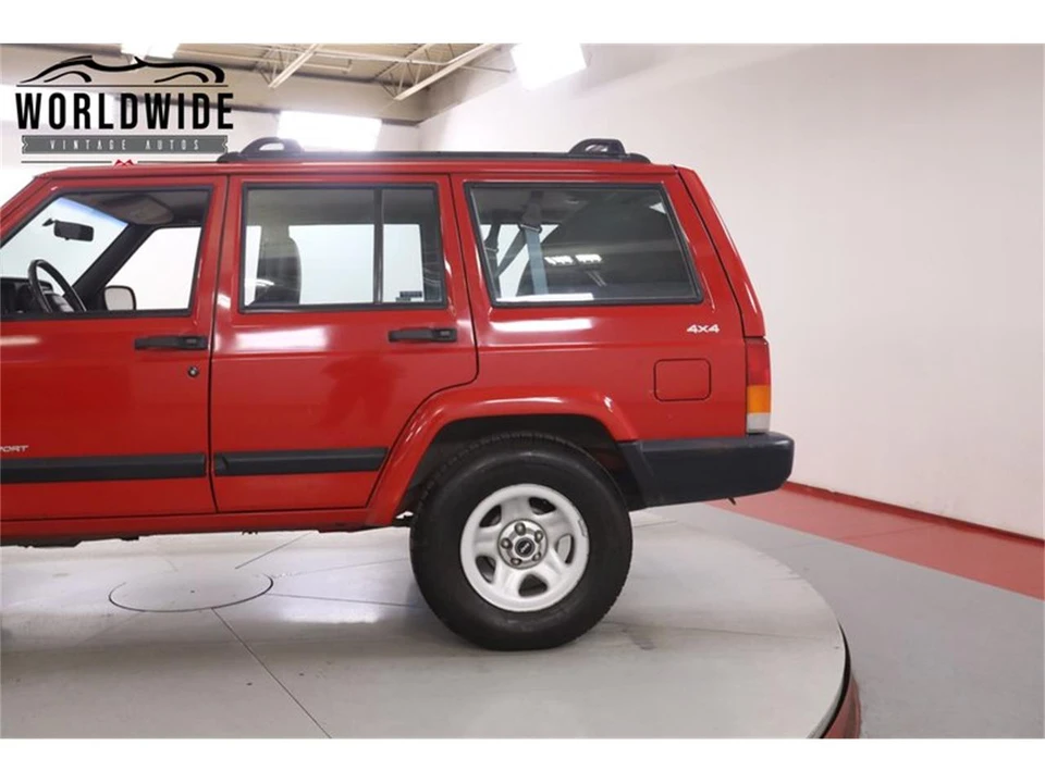 1999 Jeep XJ Cherokee - Image 10 of 31