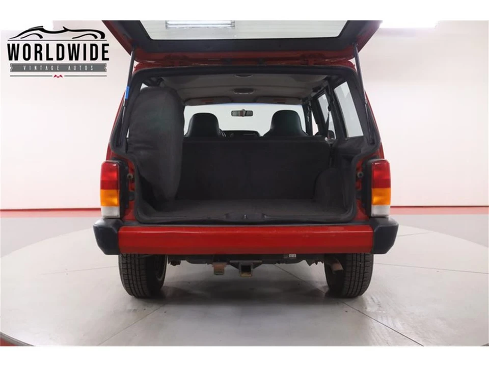 1999 Jeep XJ Cherokee - Image 19 of 31