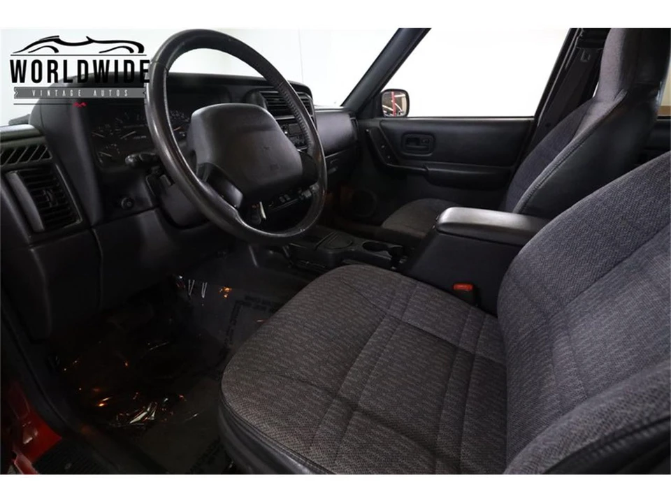 1999 Jeep XJ Cherokee - Image 29 of 31