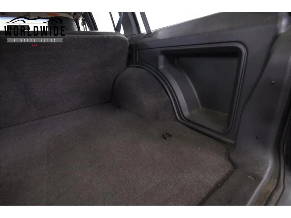 1999 Jeep XJ Cherokee - Image 21 of 31