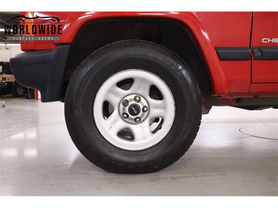 1999 Jeep XJ Cherokee - Image 12 of 31