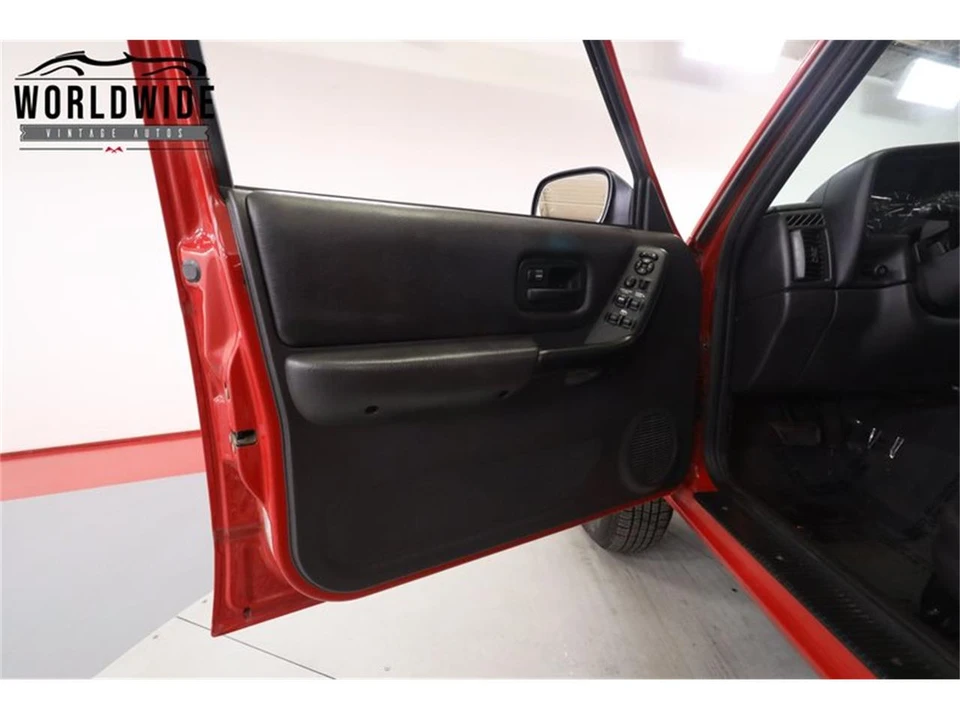 1999 Jeep XJ Cherokee - Image 27 of 31