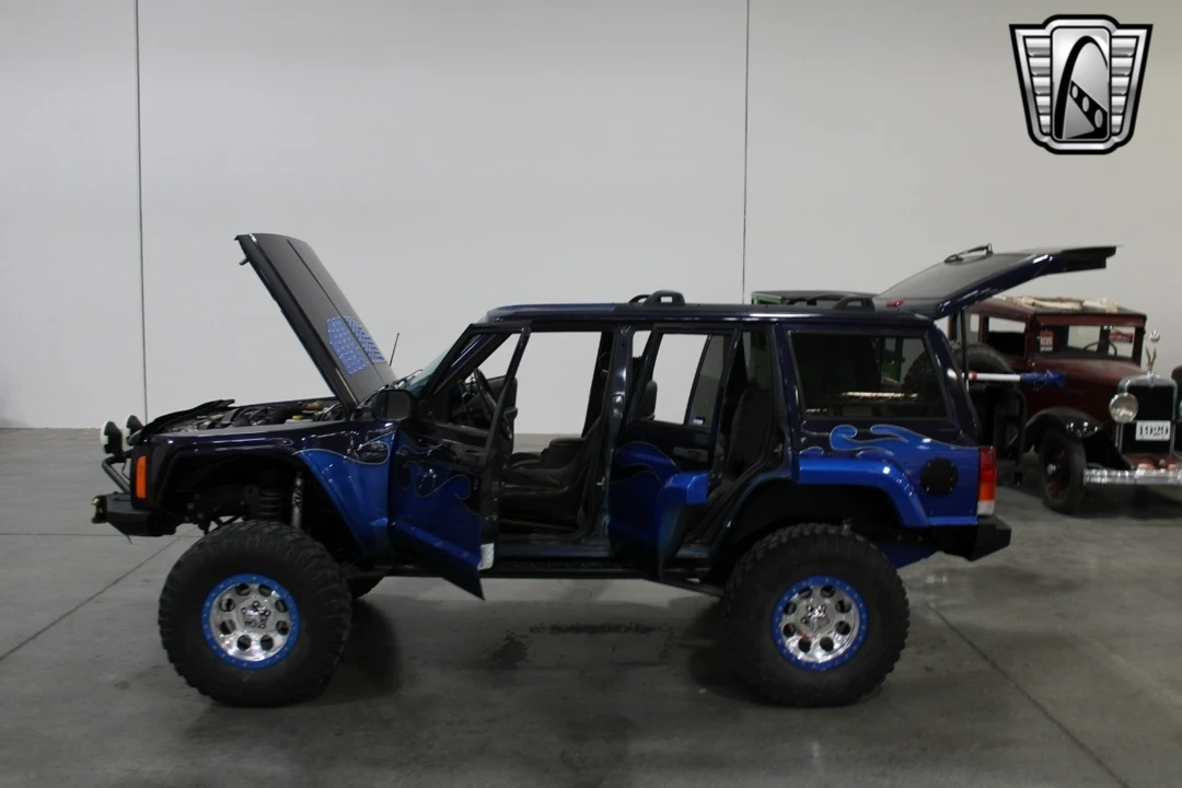 1999 Jeep XJ Cherokee - Image 9 of 12