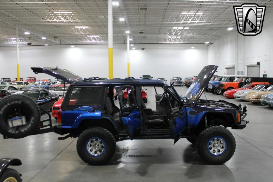 1999 Jeep XJ Cherokee - Image 11 of 12