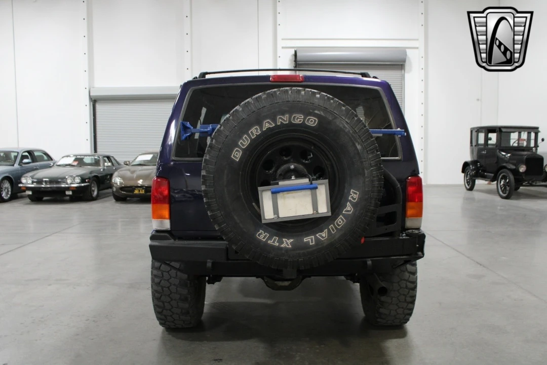 1999 Jeep XJ Cherokee - Image 5 of 12