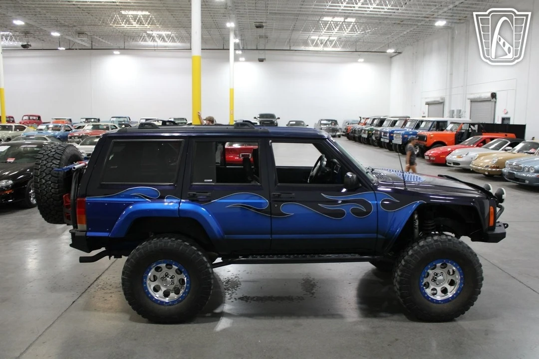 1999 Jeep XJ Cherokee - Image 13 of 21