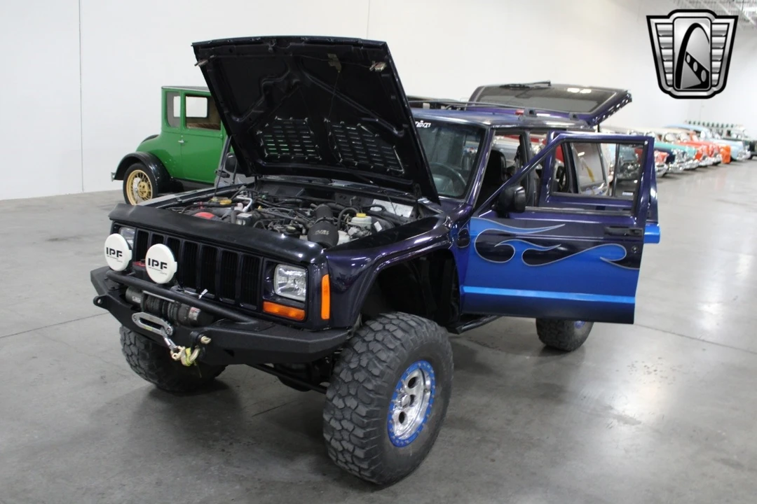 1999 Jeep XJ Cherokee - Image 8 of 12