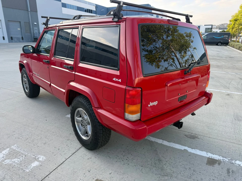 1999 Jeep XJ Cherokee - Image 16 of 31