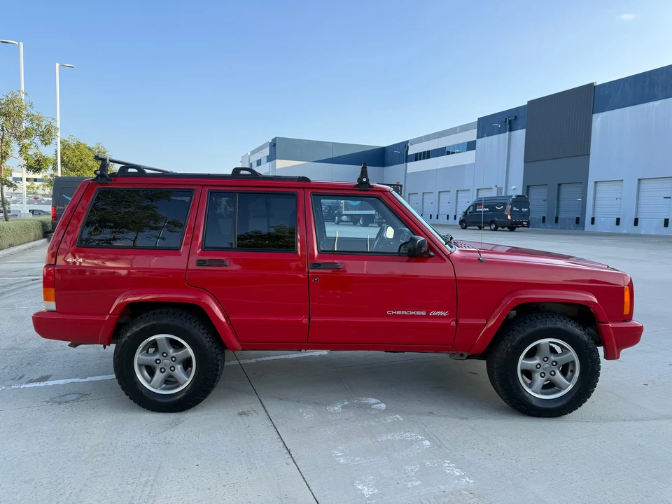 1999 Jeep XJ Cherokee - Image 26 of 31