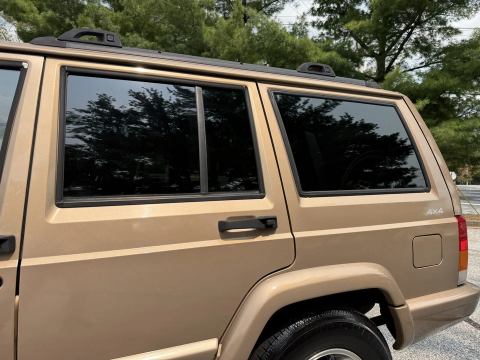 1999 Jeep XJ Cherokee - Image 31 of 31