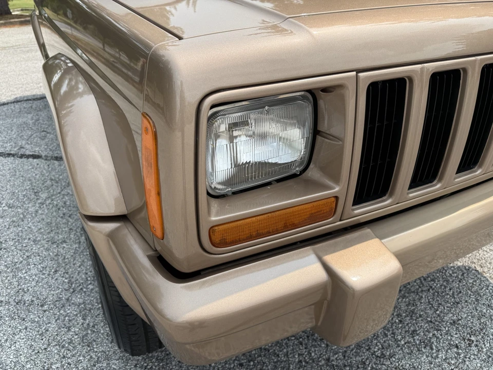 1999 Jeep XJ Cherokee - Image 20 of 31