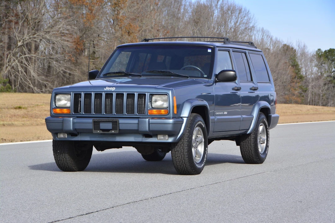1999 Jeep XJ Cherokee - Image 6 of 31