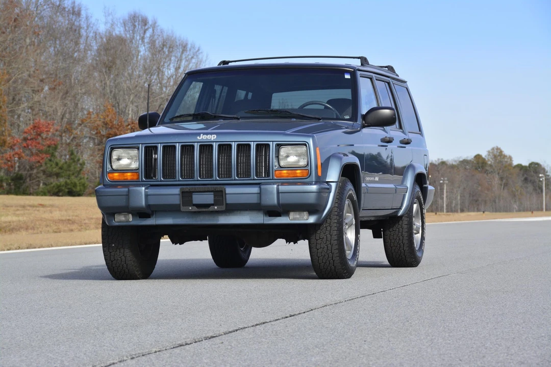1999 Jeep XJ Cherokee - Image 9 of 31