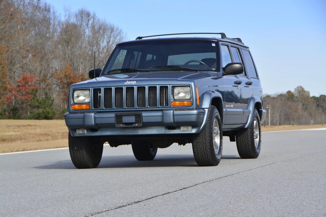 1999 Jeep XJ Cherokee - Image 13 of 31