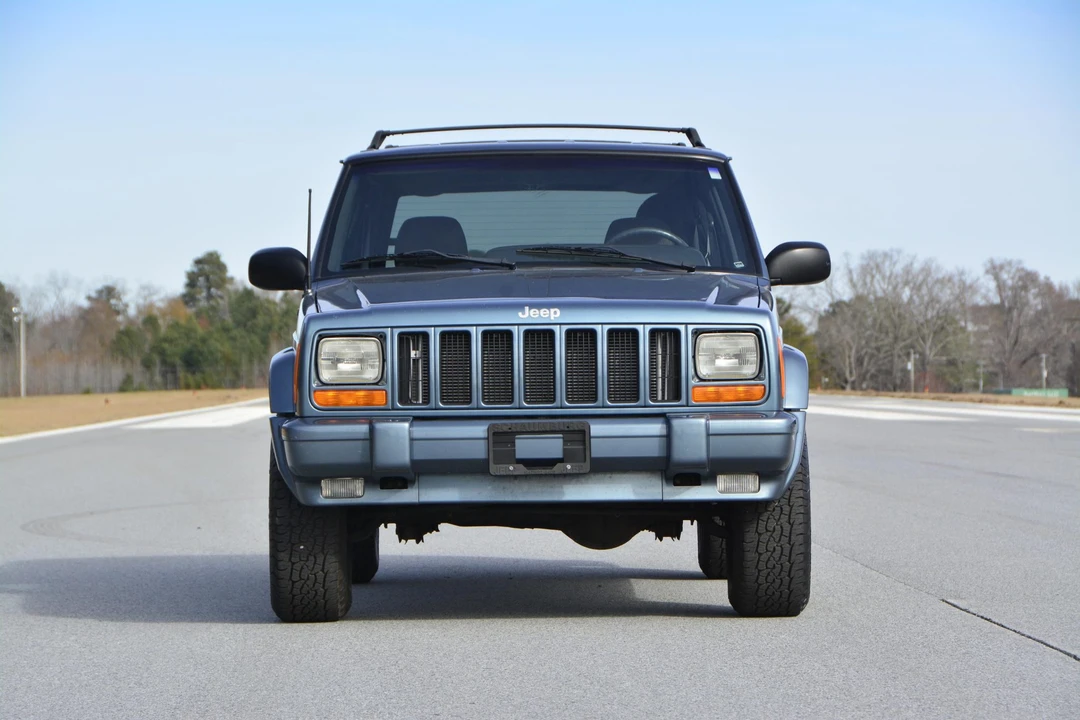 1999 Jeep XJ Cherokee - Image 16 of 31