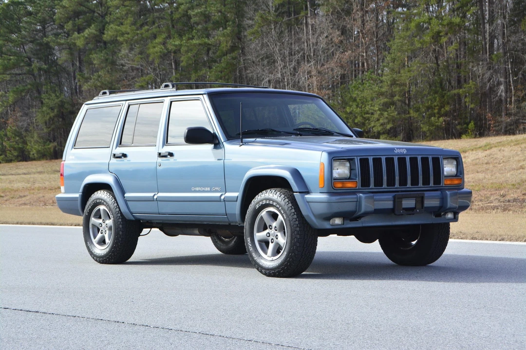 1999 Jeep XJ Cherokee - Image 19 of 31
