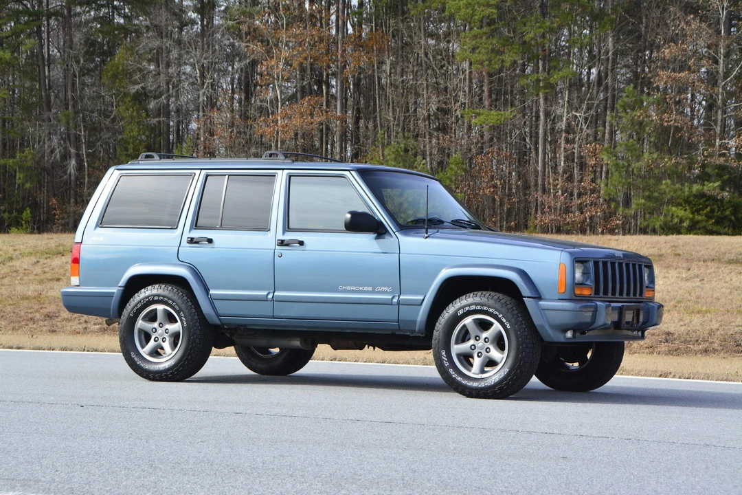 1999 Jeep XJ Cherokee - Image 25 of 31