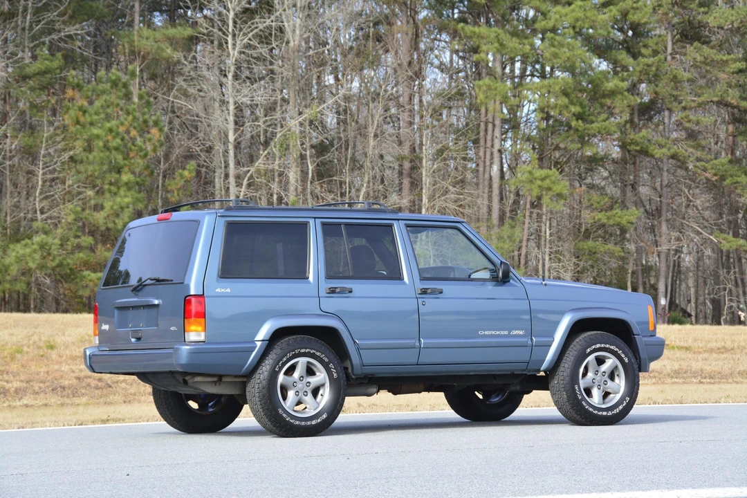 1999 Jeep XJ Cherokee - Image 30 of 31