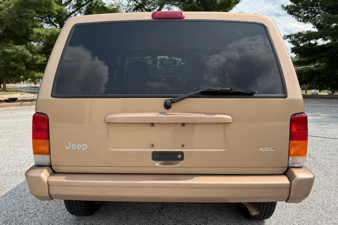 1999 Jeep XJ Cherokee - Image 5 of 31