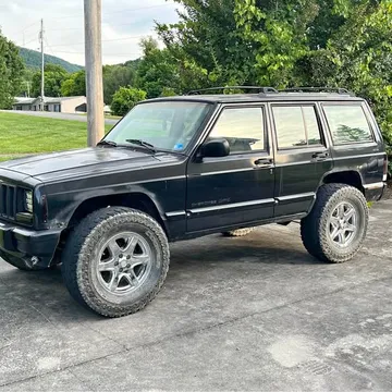 1999 Jeep Cherokee Classic Sport Utility 4D