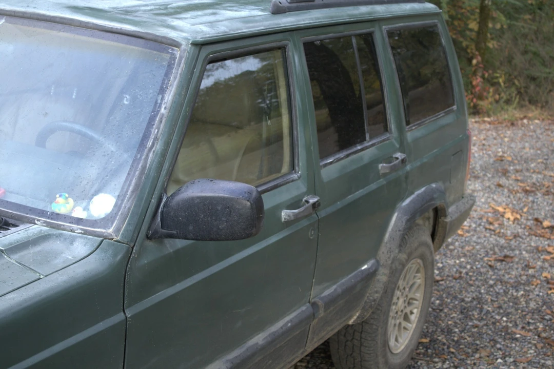 1999 Jeep XJ Cherokee - Image 12 of 14