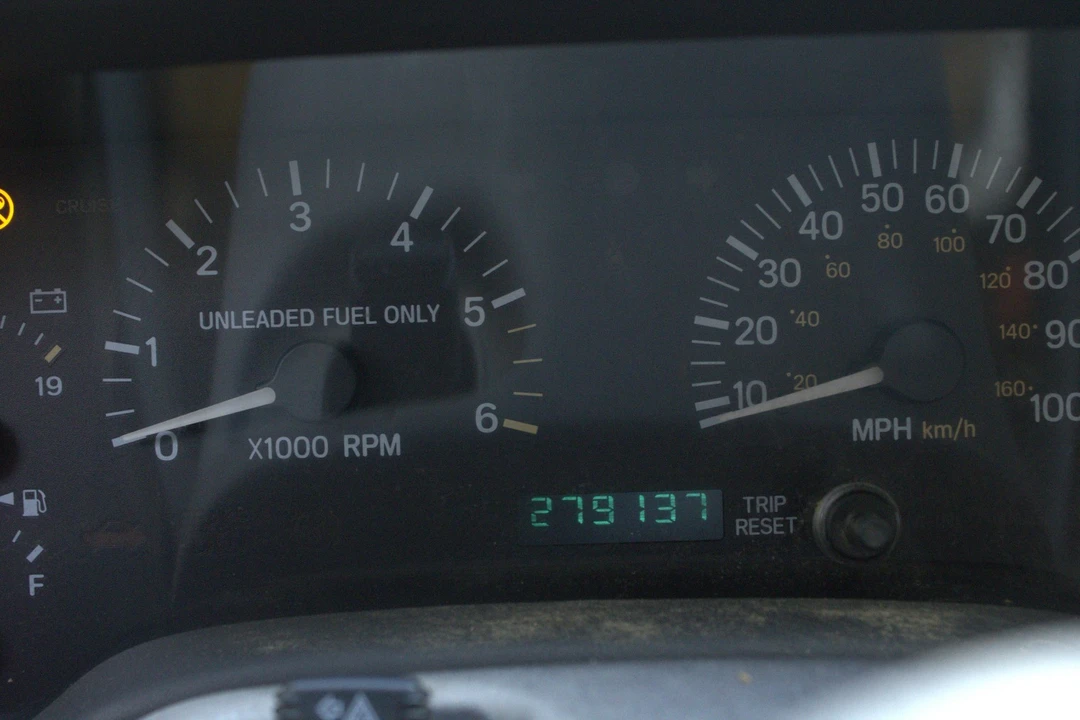 1999 Jeep XJ Cherokee - Image 4 of 14