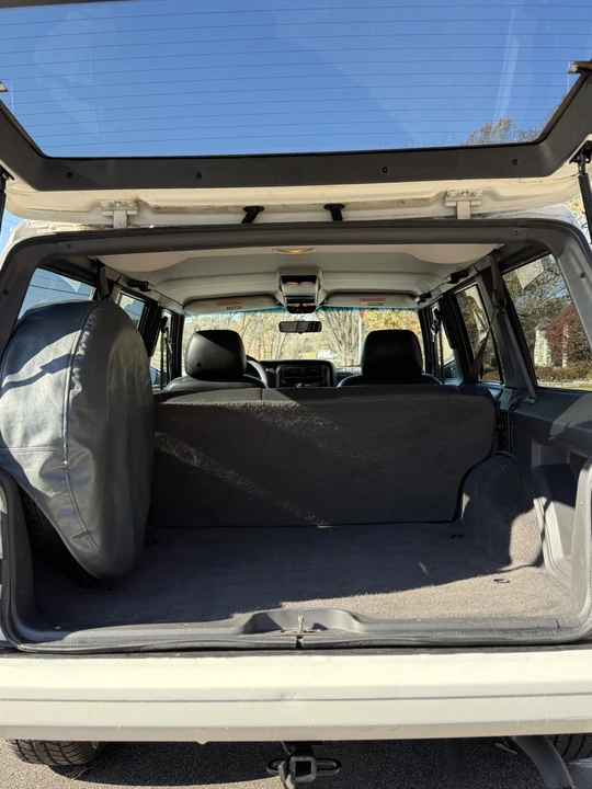 1999 Jeep XJ Cherokee - Image 17 of 21