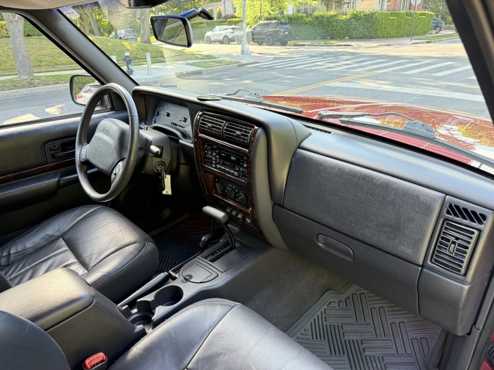 1999 Jeep XJ Cherokee - Image 26 of 31