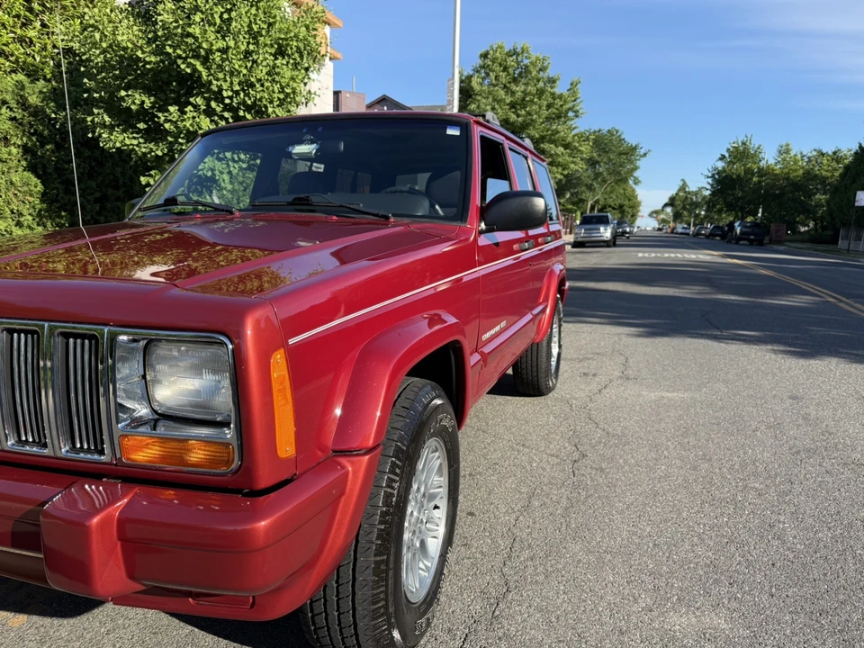 1999 Jeep XJ Cherokee - Image 9 of 31
