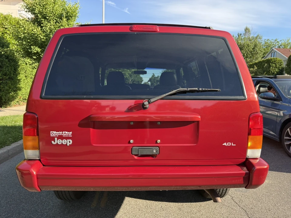 1999 Jeep XJ Cherokee - Image 6 of 31
