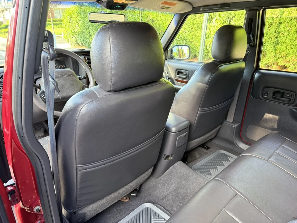 1999 Jeep XJ Cherokee - Image 18 of 31