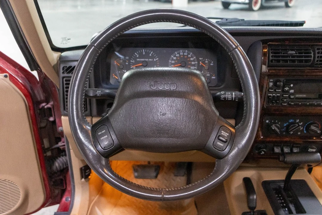 1999 Jeep XJ Cherokee - Image 6 of 21