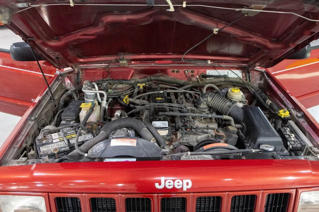1999 Jeep XJ Cherokee - Image 12 of 21
