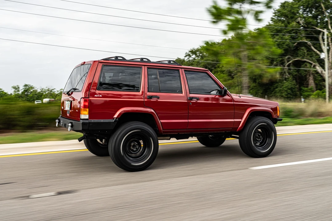 1999 Jeep XJ Cherokee - Image 28 of 31