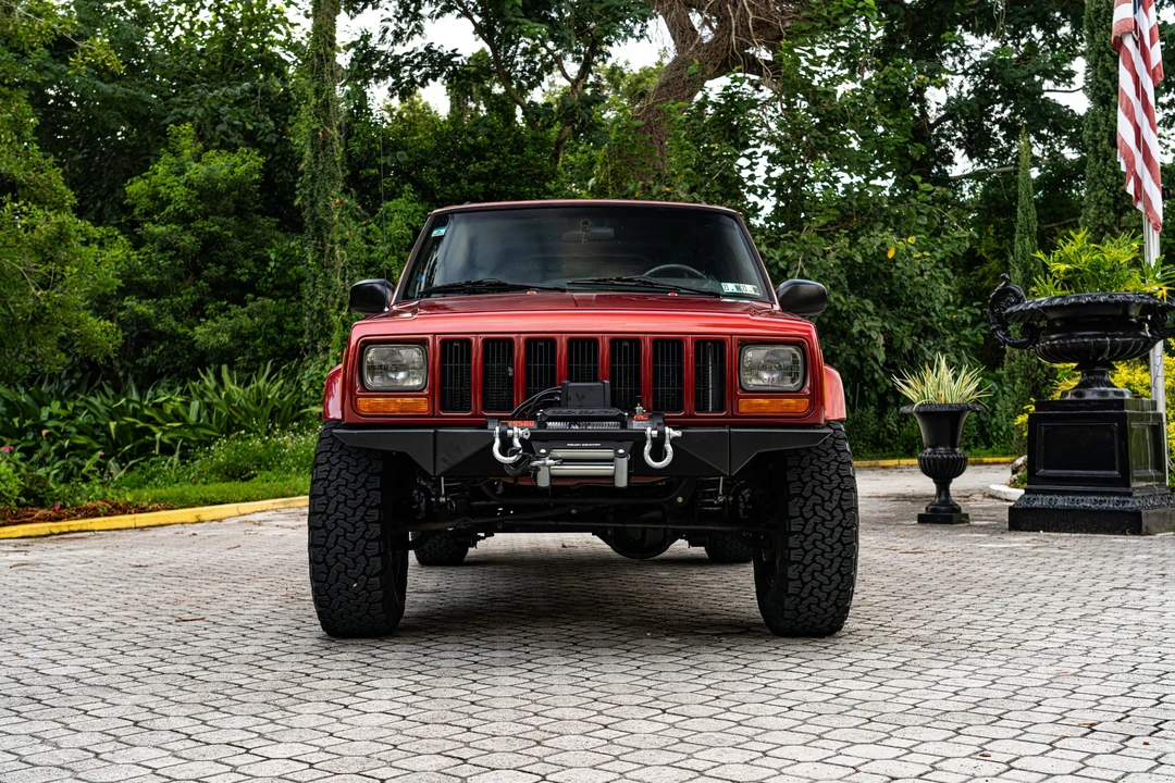 1999 Jeep XJ Cherokee - Image 7 of 31