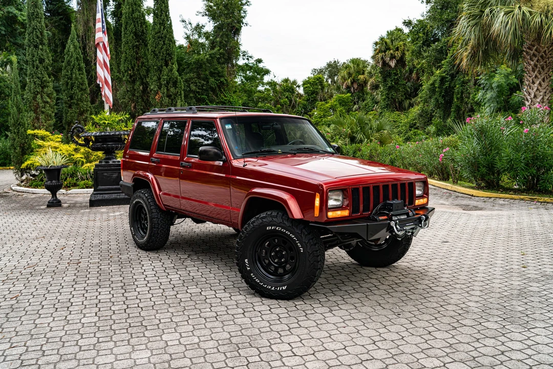 1999 Jeep XJ Cherokee - Image 10 of 31