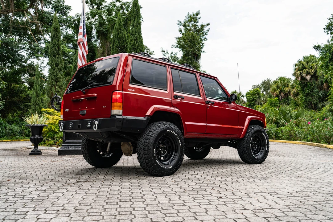 1999 Jeep XJ Cherokee - Image 16 of 31