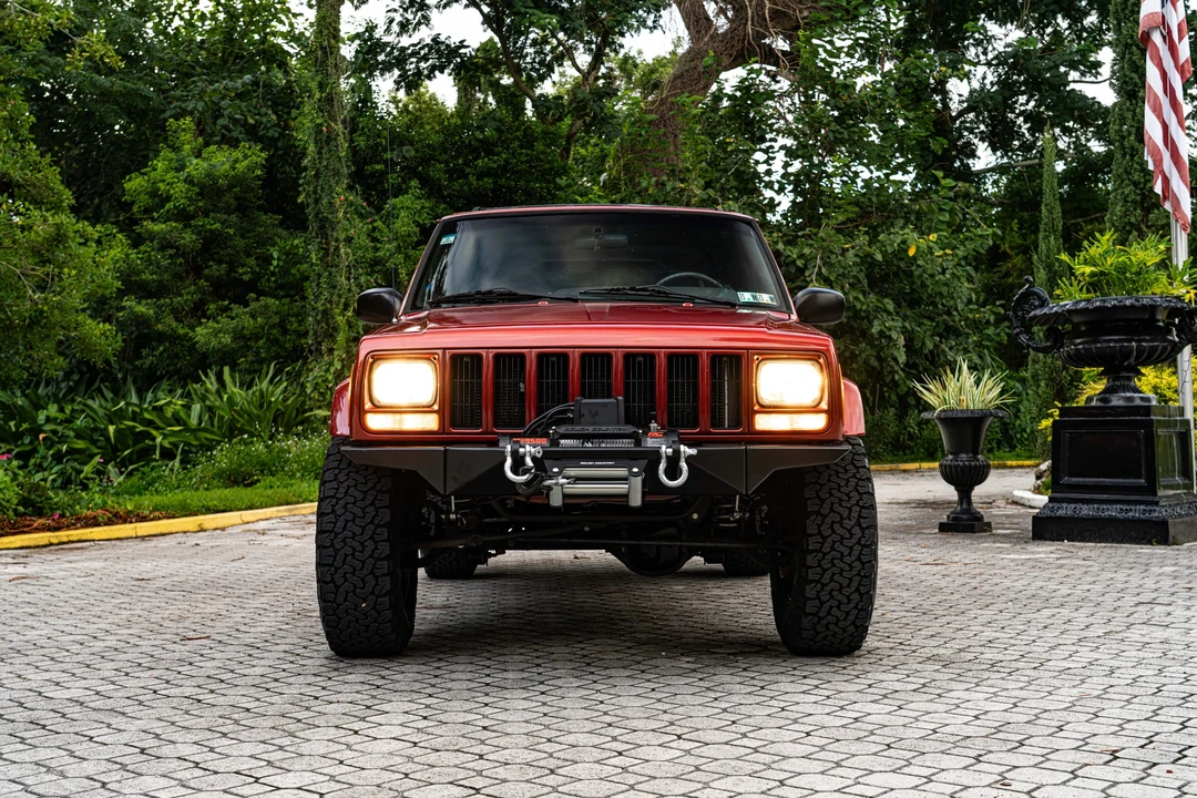 1999 Jeep XJ Cherokee - Image 8 of 31