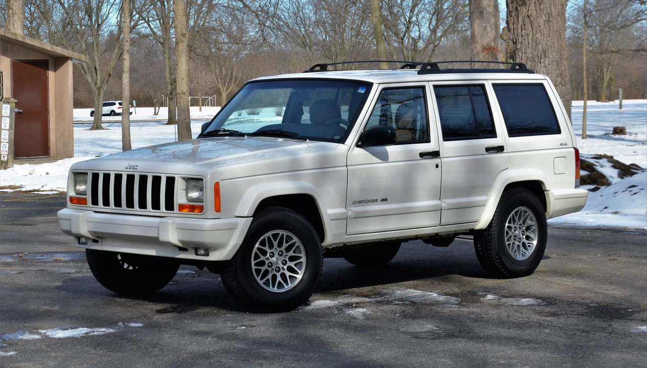 1999 Jeep XJ Cherokee - Image 3 of 31