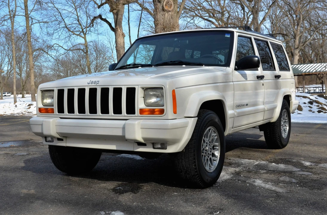 1999 Jeep XJ Cherokee - Image 8 of 31