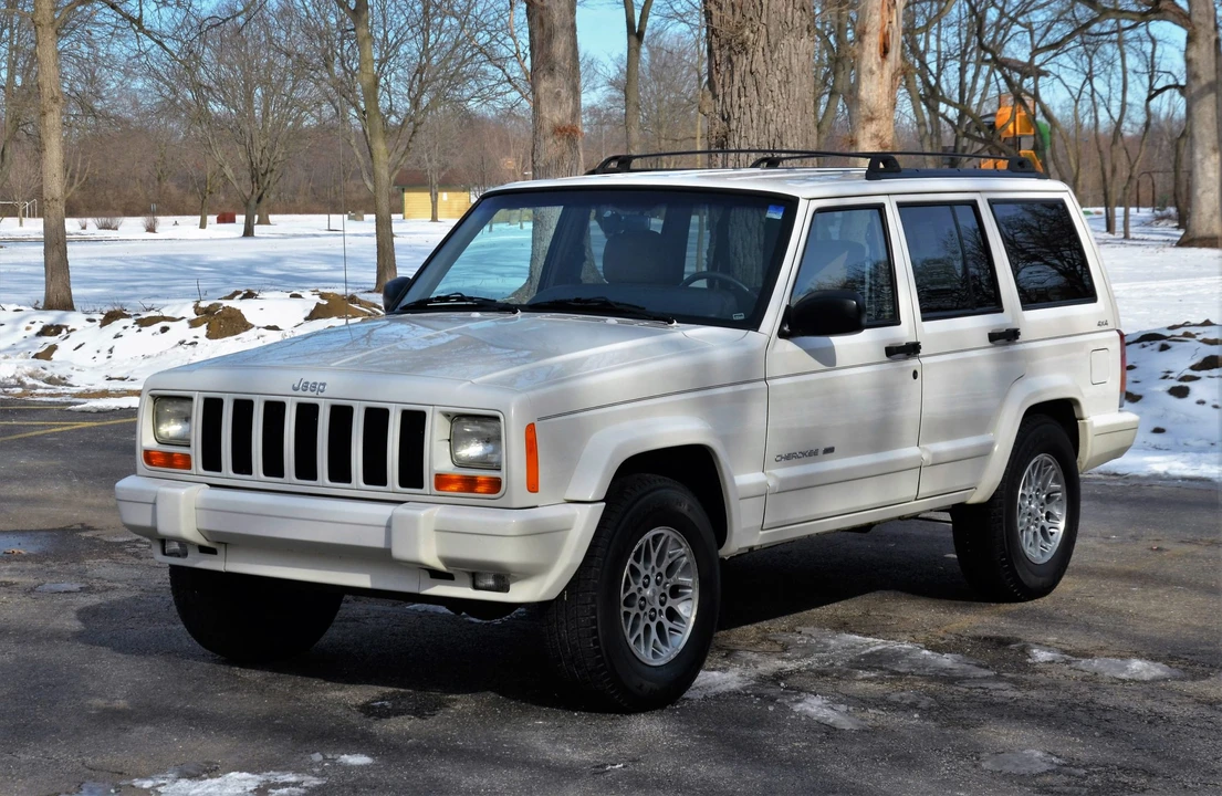 1999 Jeep XJ Cherokee - Image 6 of 31