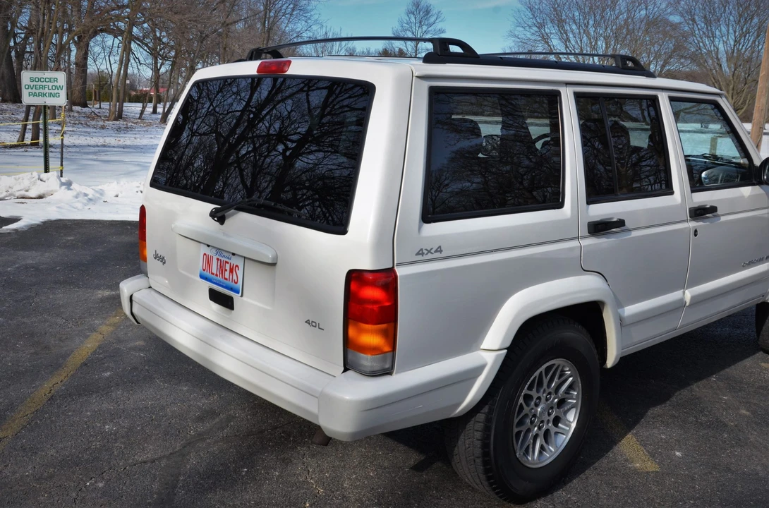 1999 Jeep XJ Cherokee - Image 29 of 31