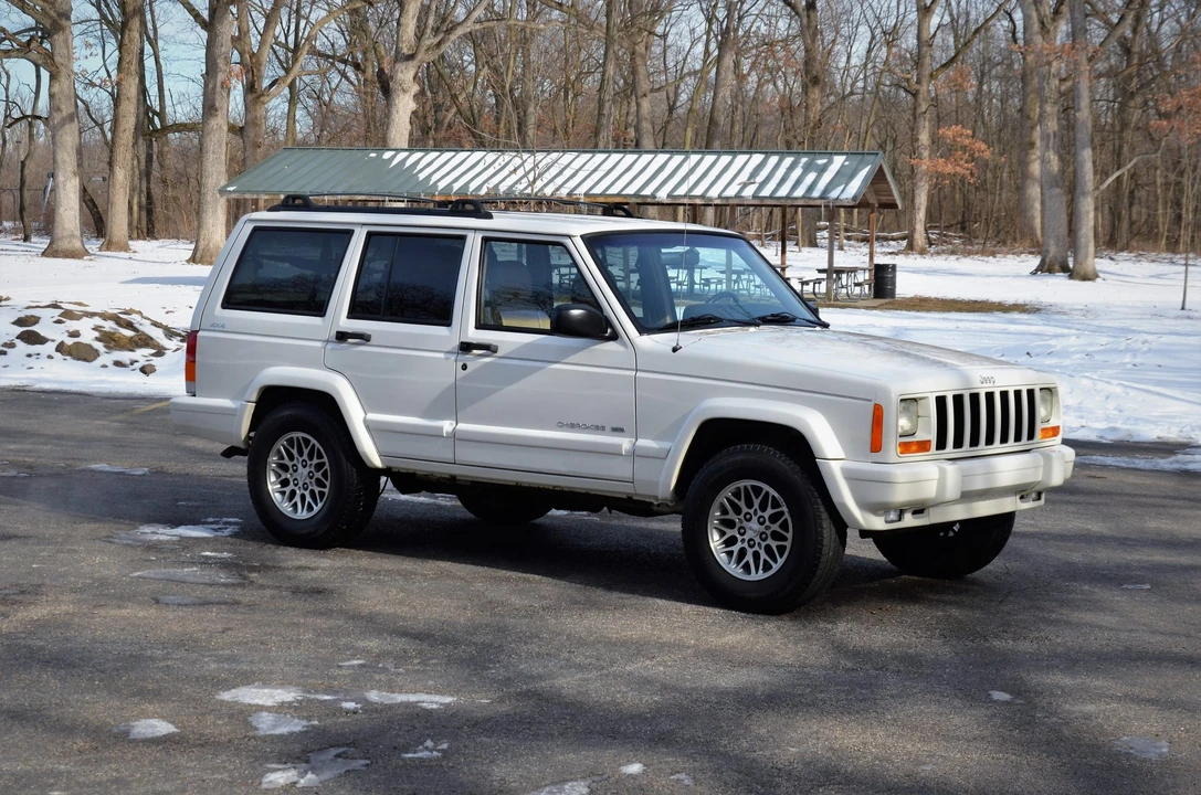 1999 Jeep XJ Cherokee - Image 20 of 31