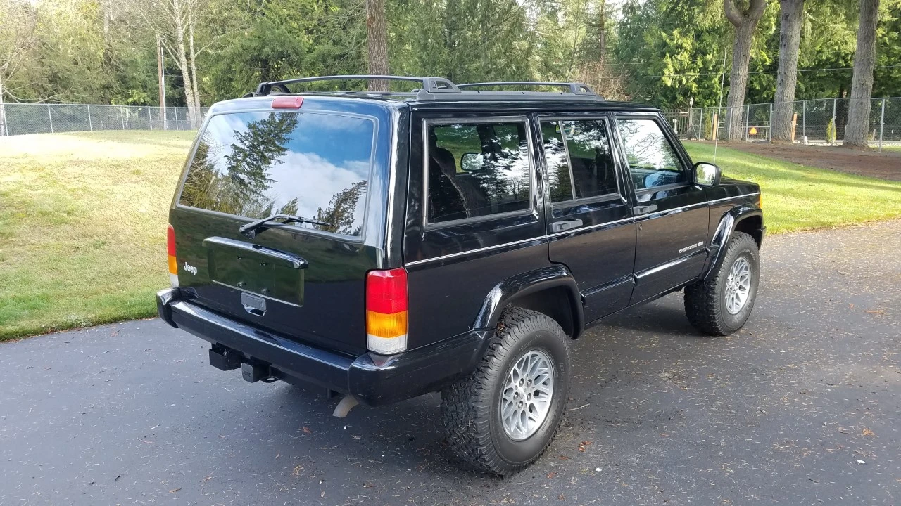 1999 Jeep XJ Cherokee - Image 13 of 31