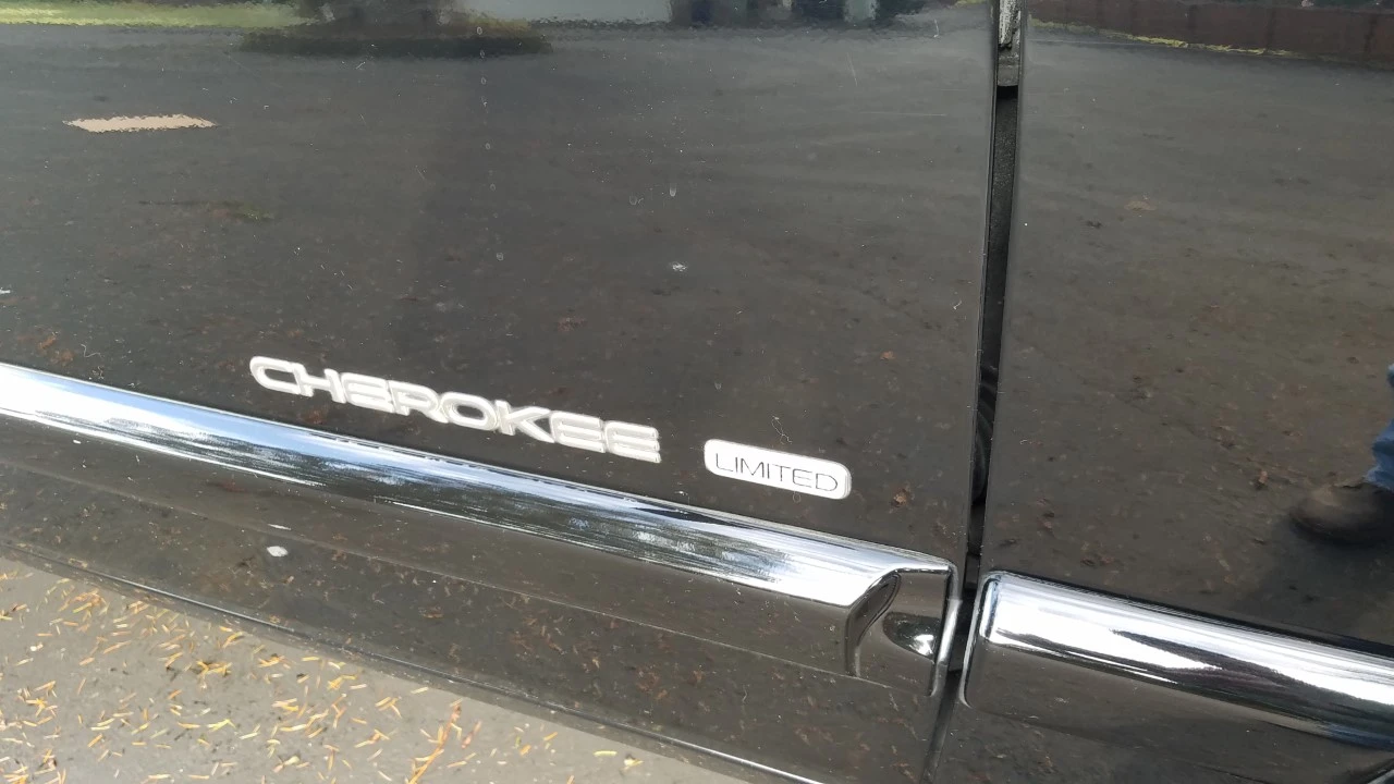 1999 Jeep XJ Cherokee - Image 27 of 31