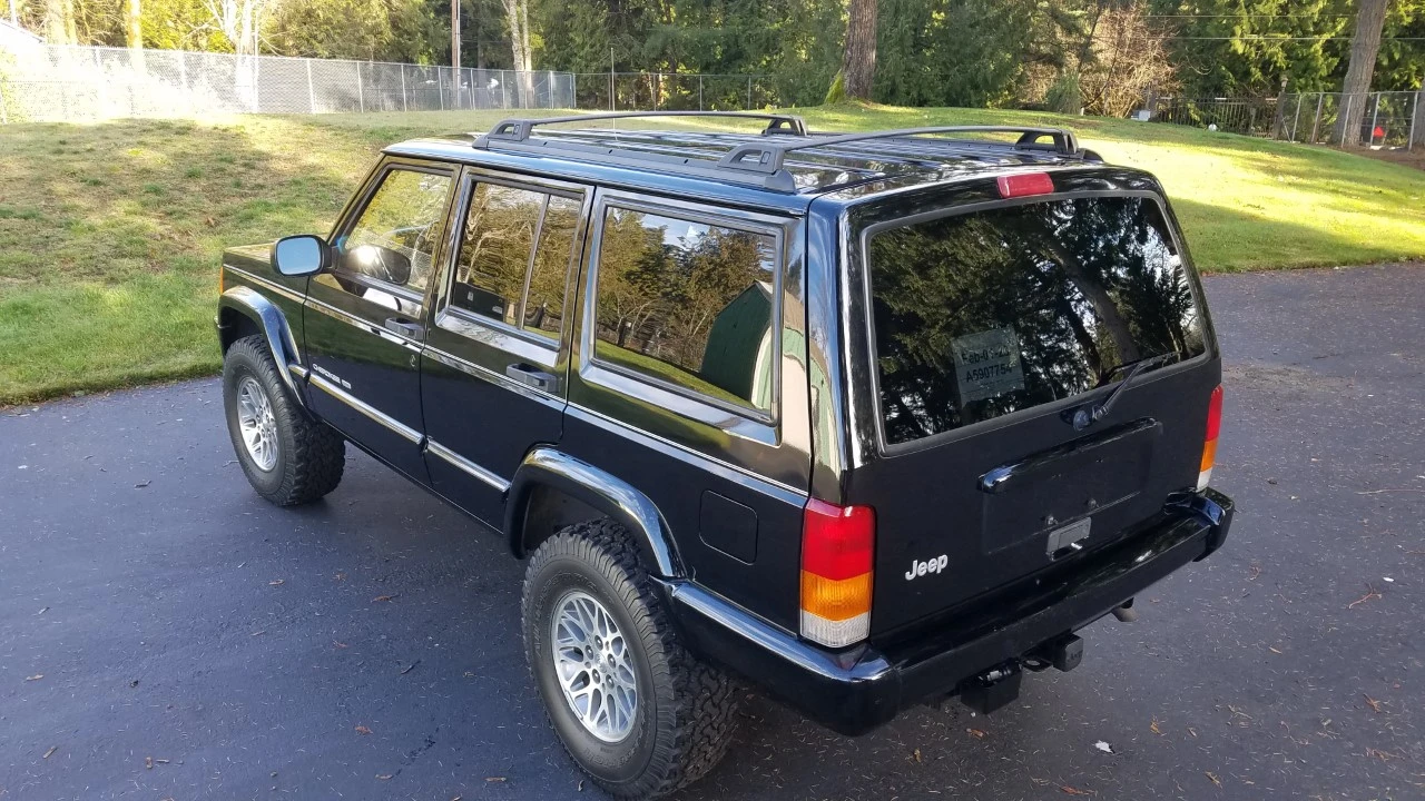 1999 Jeep XJ Cherokee - Image 17 of 31