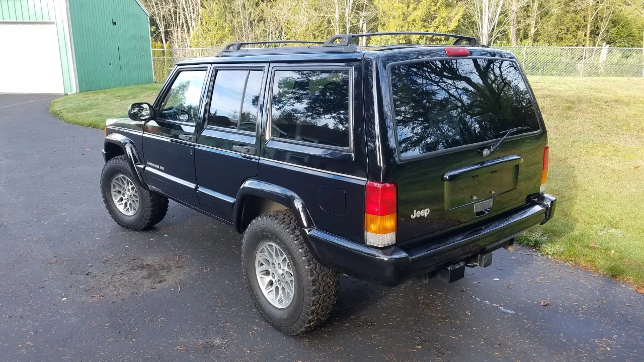 1999 Jeep XJ Cherokee - Image 18 of 31